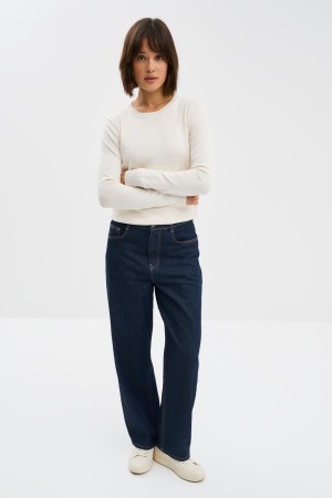 трикотажный джемпер фотография