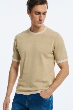 трикотажный джемпер фотография