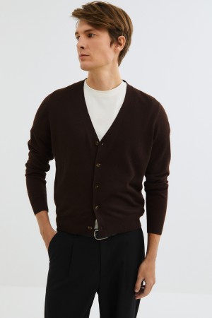 трикотажный кардиган фотография