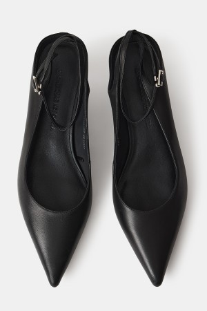 туфли из натуральной кожи фотография