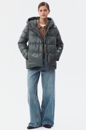 утепленная кожаная куртка с капюшоном - женская верхняя одежда