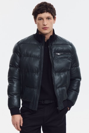 утепленная кожаная куртка фотография