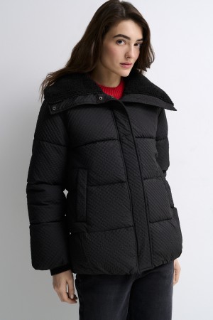 утепленная куртка с отделкой меховой тканью - женские куртки из спандекса 