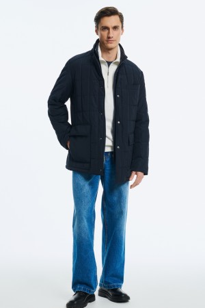 утепленная куртка фотография