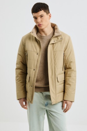 утепленная куртка фотография