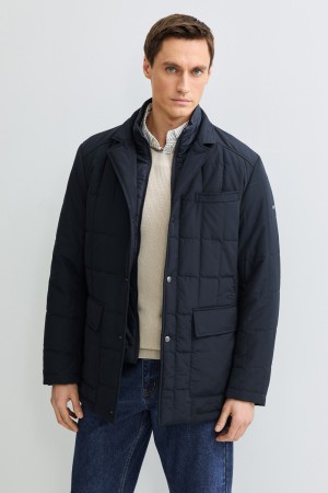 утепленная куртка фотография