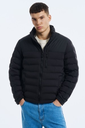 утепленная куртка фотография