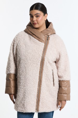 утепленное кожаное пальто фотография