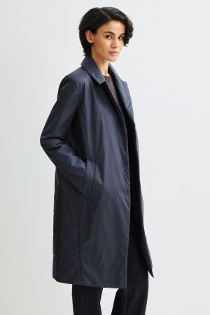 утепленное пальто фотография