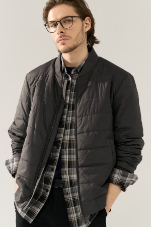 утепленный бомбер - верхняя одежда мужская 