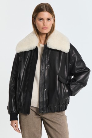 утепленный кожаный бомбер - женские куртки и пуховики из вискозы 