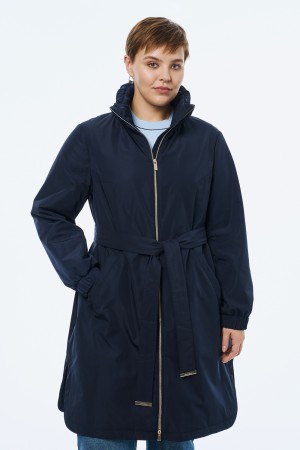 утепленный плащ фотография