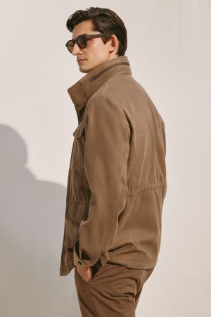 ветровка фотография