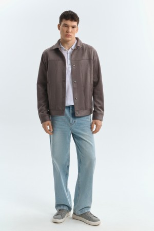 ветровка фотография