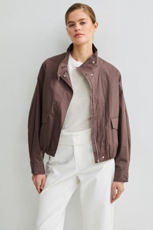 ветровка фотография