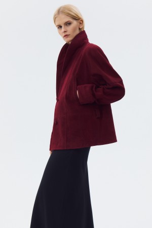 замшевая куртка с поясом фотография