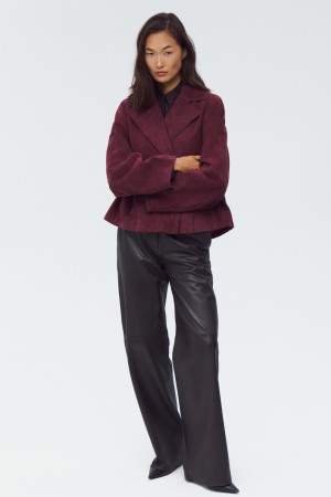 жакет из натуральной замши фотография