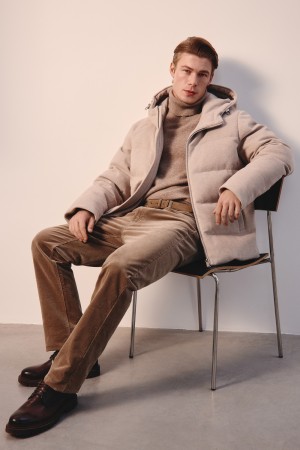 зимняя куртка с капюшоном - верхняя одежда из спандекса 