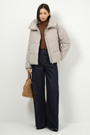 зимняя куртка фотография