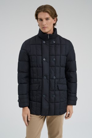 зимняя куртка фотография