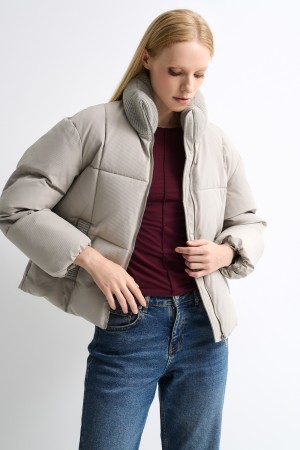 зимняя куртка фотография