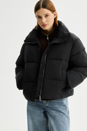 зимняя куртка фотография