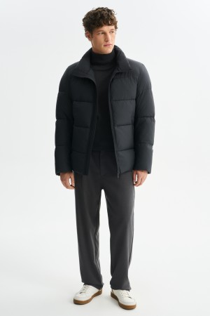 зимняя куртка фотография