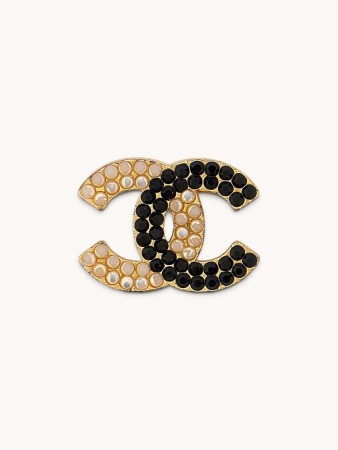 brooch фотография