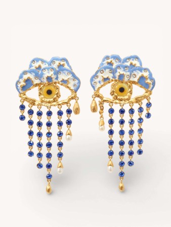 earring фотография