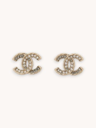 earrings фотография