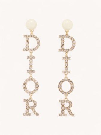 earrings фотография