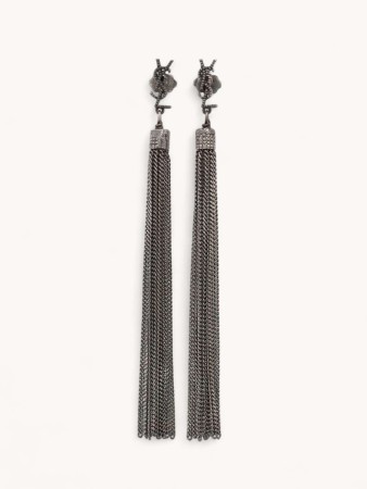 earrings фотография