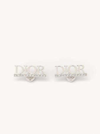earrings фотография