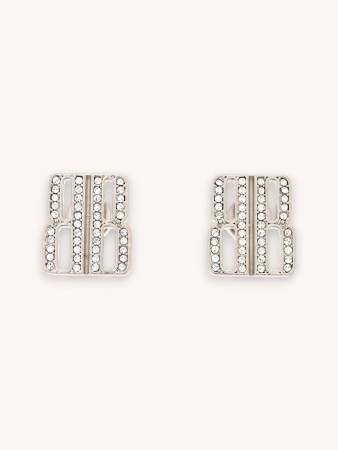 earrings фотография