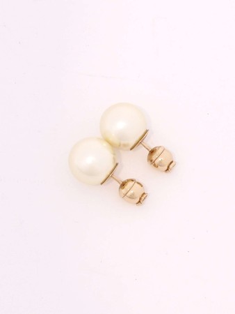 earrings фотография
