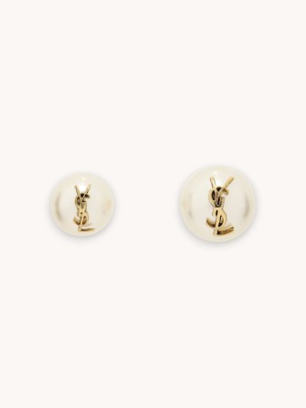 earrings фотография