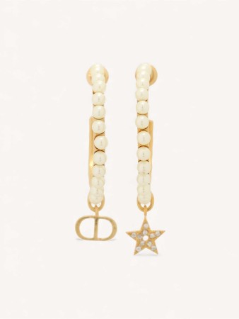 earrings фотография