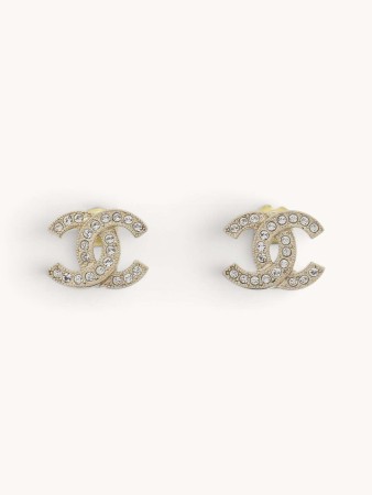 earrings фотография