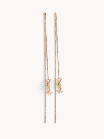 earrings фотография