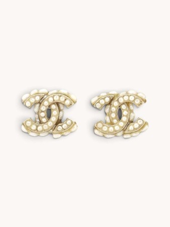 earrings фотография