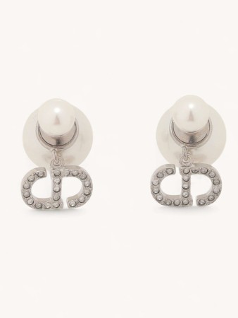 earrings фотография