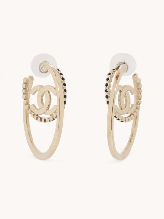 earrings фотография
