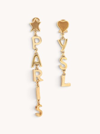 earrings фотография