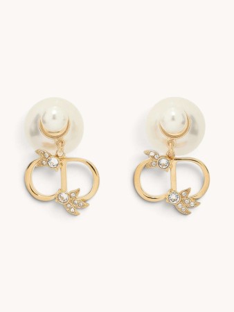 earrings фотография