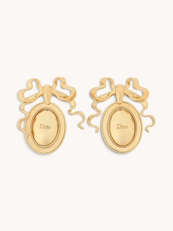 earrings фотография