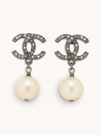 earrings - женские ювелирные украшения