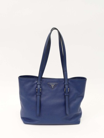 leather bag фотография