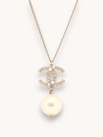 necklace фотография