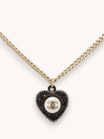 necklace фотография