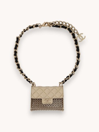 necklace фотография